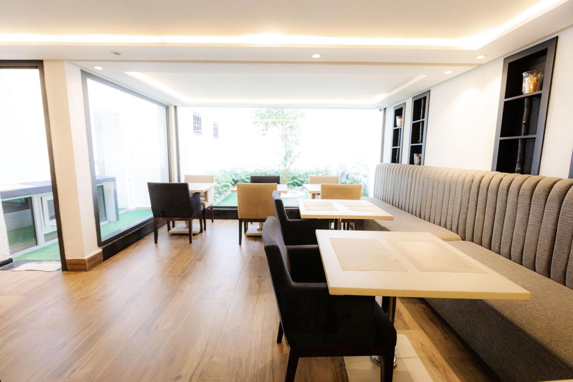 Windsor Hotel City Center คาซาบลังกา ภายนอก รูปภาพ